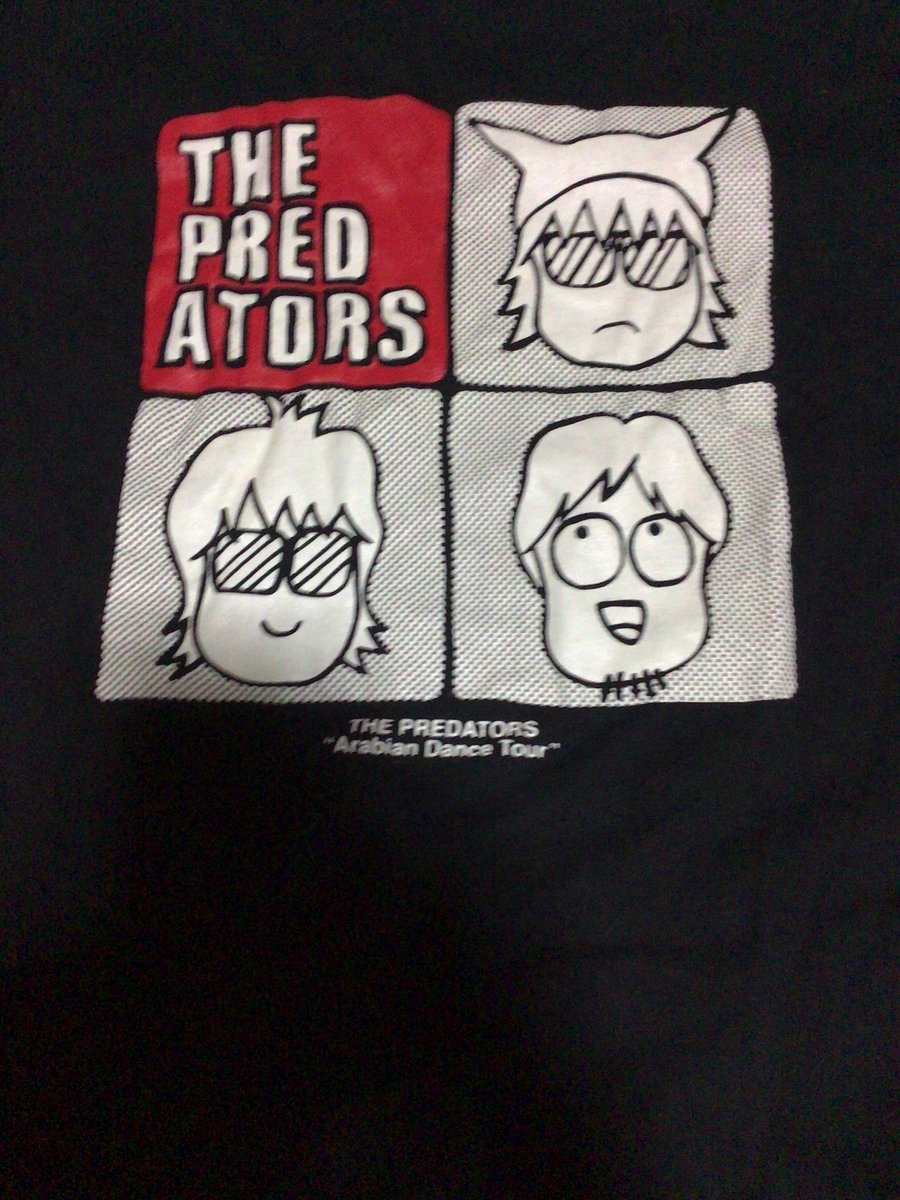 wasabeef29's tweet photo. 懐かしくなってアラビアンダンスツアーの時のTシャツをタンスから引っ張り出してきちゃったけど、たぶんツアーで着た以来、普段着には一度もしないでしまい込んじゃってたな。。 https://t.co/Www8kCas1D