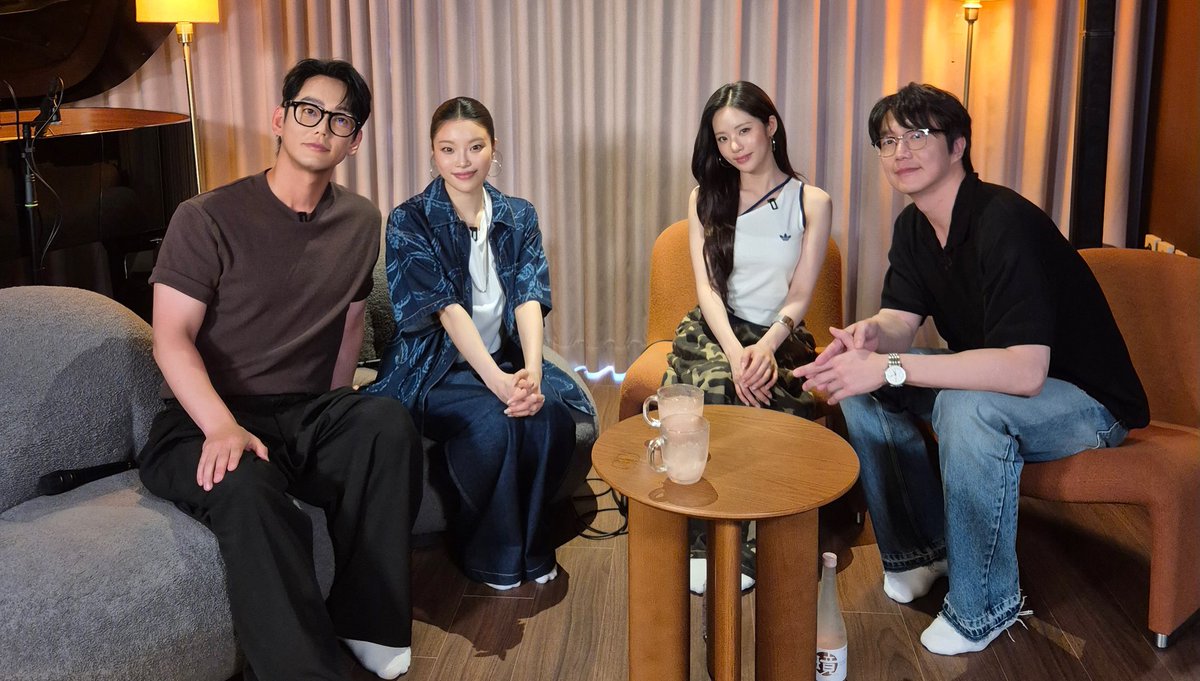 olalha__'s tweet photo. 테e아빠 인스타에 올라온 뚜하💙 https://t.co/KMl9sZUYgA