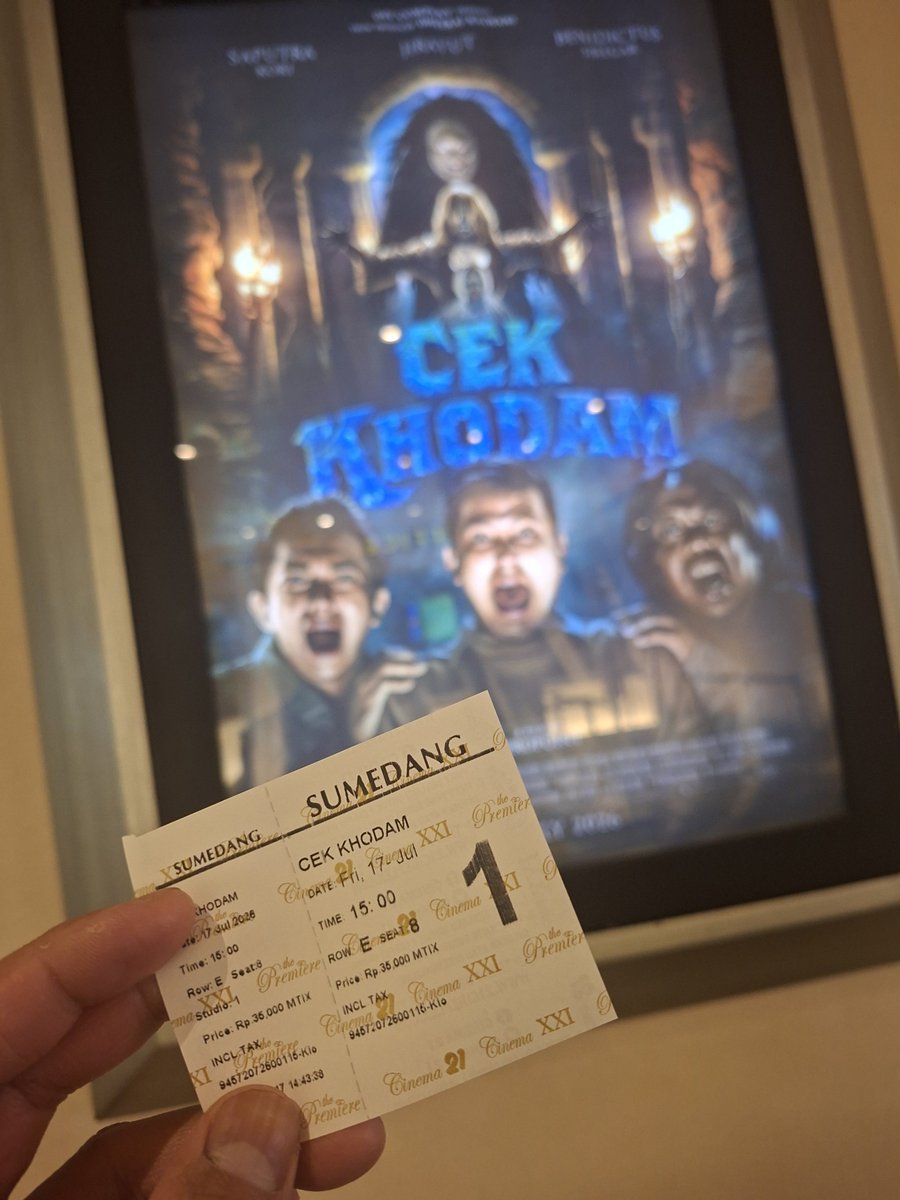 GAMA_wor1d's tweet photo. Yu nonton,Jadi manusia dulu #puppy #humandog #humanpuppy #pupplay #puppyplay #doggy #dogman  #dom #handler #daddy #master #slave https://t.co/ckFO5UXbWZ