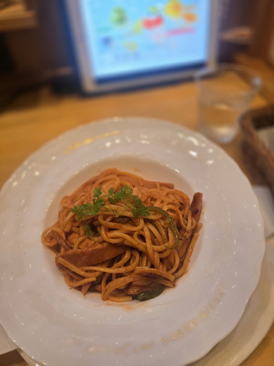 Rn_0411's tweet photo. 비건나폴리탄이래 (잘모르겟음) https://t.co/uCNuvKmwku