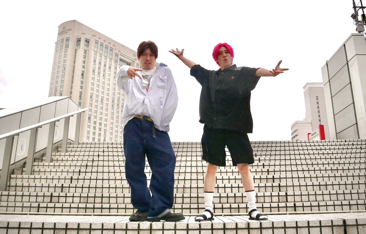 EnjoyActionSdgs's tweet photo. 昨年公開した #EXIT りんたろー。さん、兼近さんが
#SDGs に関するテーマにコント形式で切り込む動画
『今すぐできる、地球にいいこと！』

食品ロスや節電など、この動画から学べるSDGsアクションがいっぱい
ぜひご視聴ください📹

YouTubeチャンネル
https://t.co/PD2IlSw37G

#楽しくアクションSDGs https://t.co/MhtBbVUC8O
