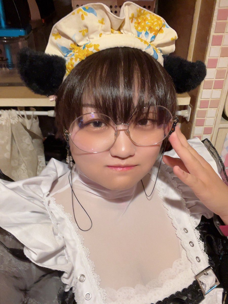 yunamano_shisa's tweet photo. 本日のシーシャメイドカフェユナマノミニ三軒茶屋店のお給仕メイド🐈‍⬛✨️

しぃちゃん 18-23  @hahaha___no_ha 
🆕神18-23 🍜🍜🍜
すず23-5 @_su__zu_oo 
木犀23-5 @Mokusei_1117 

電話での空席確認をオススメします☎
ご帰宅お待ちしてます🐾
#三軒茶屋
#コンカフェ
#紙煙草可能店 https://t.co/8nFd1M9e6P