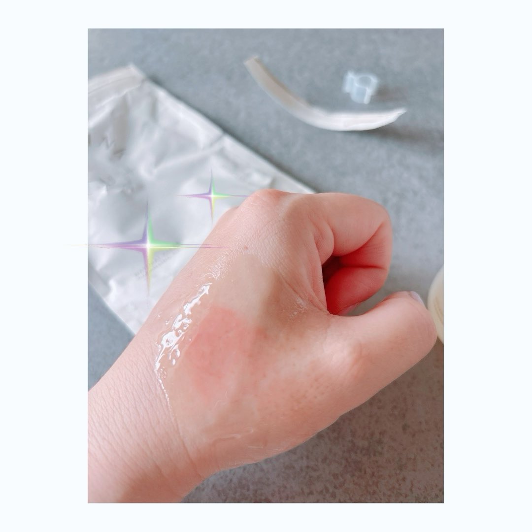 atsumochan's tweet photo. #リンク の #ナチュラルクリアクレンジングオイル を使用しました😊

植物由来のオイルが汚れに瞬時に馴染んで、メイクもくすみもすっきりオフするクレンジングオイルです❣️
濡れた手で使えますが、落としにくいマスカラなどは濡らさないで使うと良いそうです😉⭐

ダブル洗顔不要な所も良いです〇 https://t.co/ko4JaU6L5j