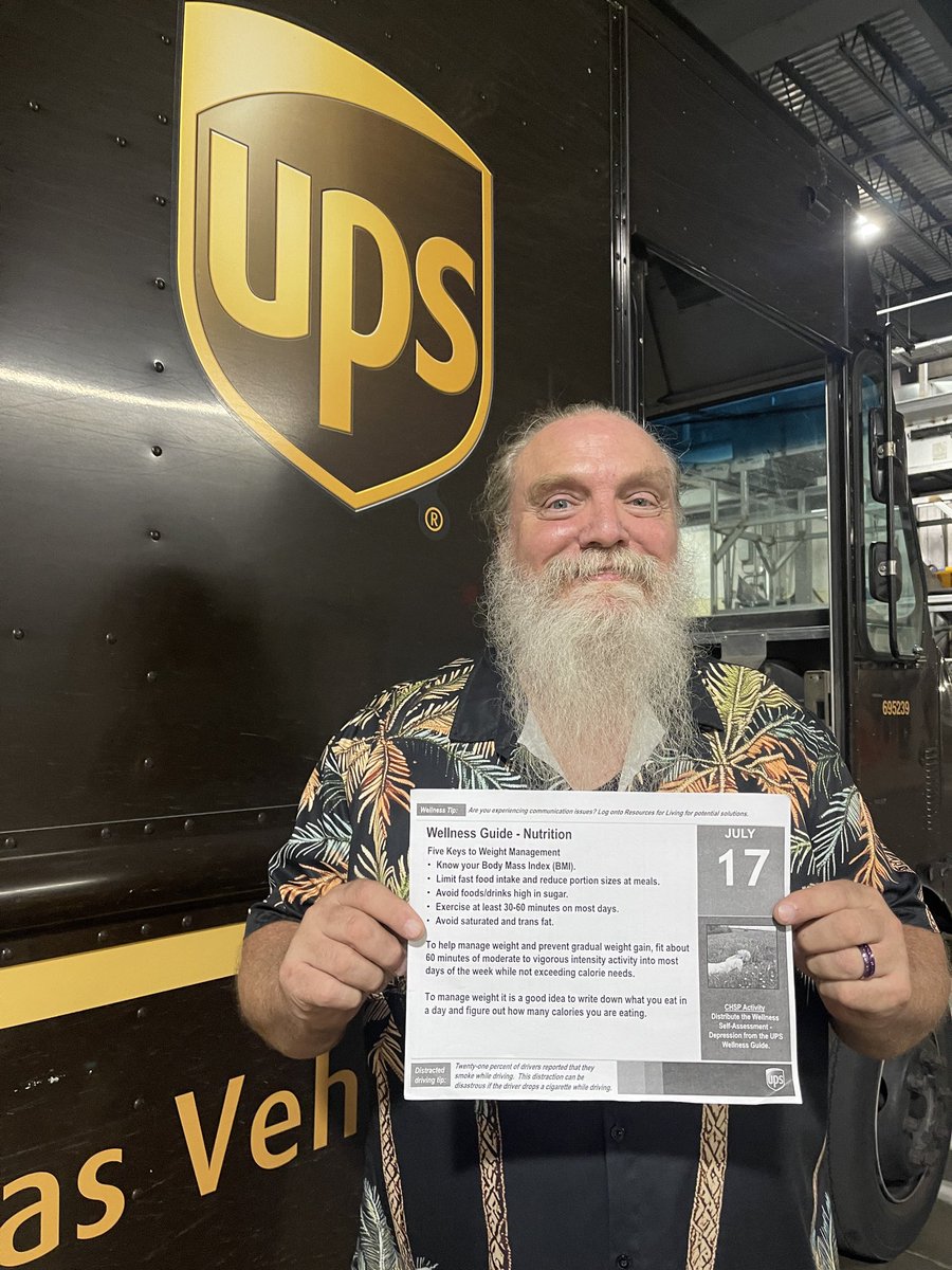 okc_preload's tweet photo. Itโs #FruityFriday #OKC #Preload James has #PCM on nutrition & #Recharge stop by for some nutritious hydration goodies for the ride home! #StayHydratedFriends #UPS #FridayVibes #OperationEndDehydration #TeamWellness #TeamSafety https://t.co/7Sx0nWvoNK