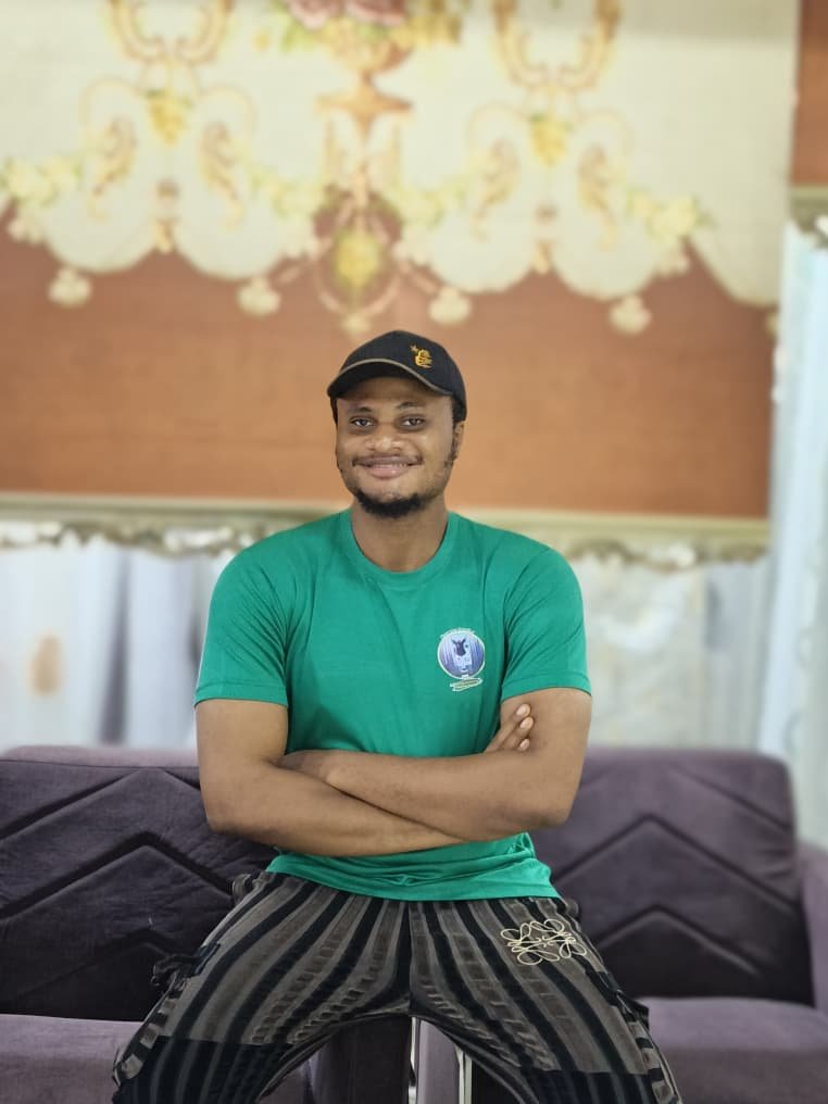 ndemobig's tweet photo. Ask of kiss interior 
Nwoke dey deliver https://t.co/j4zUhiKbQ5