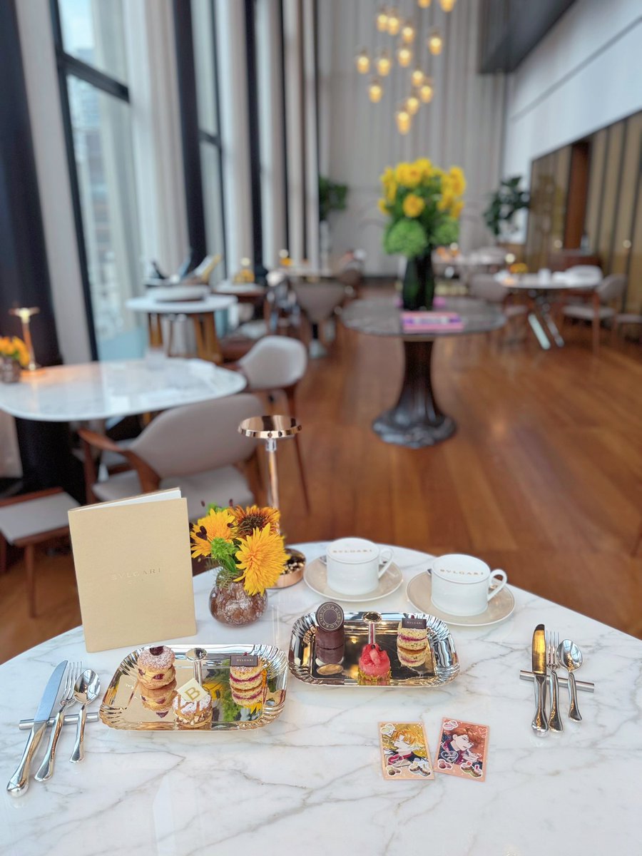 Re_coool's tweet photo. Bvlgari Cafeのケーキセット可愛すぎた🎠🤍 https://t.co/nroxFdcnKL