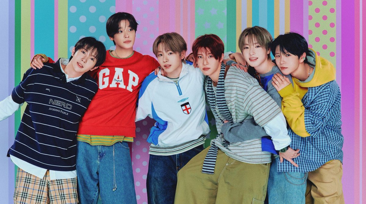 nctwish_charts's tweet photo. 📊 @nctwishofficial 'YO-I-DON! / BOY MEETS GIRL' achieved the highest first-day Oricon single sales in SM Entertainment history with 201,639 copies 🇯🇵🎉

1. #NCTWISH — *YO-I-DON! / BOY MEETS GIRL* — **201,639**
2. TVXQ — *Break Out!* — **169,842**
3. RIIZE — *All of You* — **162,545**
4. EXO — *Love Me Right (Romantic Universe)* — **147,000**
5. NCT DREAM — *Best Friend Ever* — **139,674**

#엔시티위시 @nctwish_jp