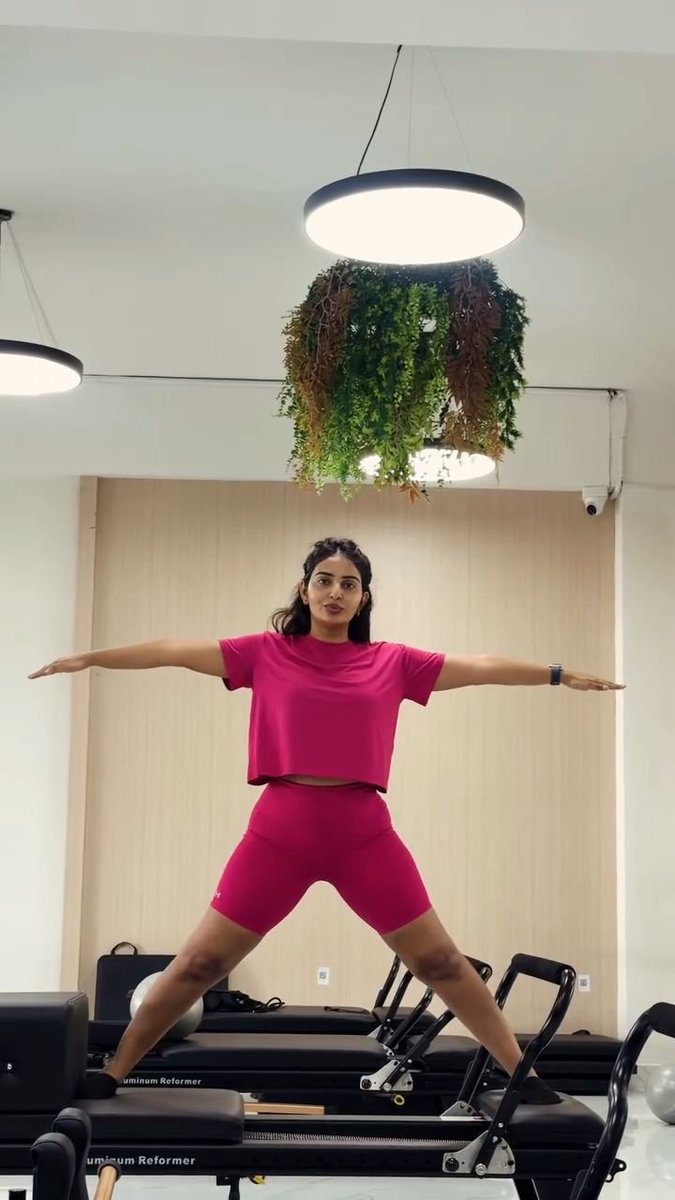 raokrish011's tweet photo. Night anta bed meda panga chapi puvvu pagilela mingichuovali 💦💦💦
Morning anta Gym lo panga chapi Excise cheyali 💦💦 kasi munda Ha todalu ente anta unnayi Sallu tshirt nundi bayataki vastunayi 💦
Ne battalu chimpi kasi teera Ninnu mingali 🥵💦 

@18_midhun65085 
@corngod2042 https://t.co/R15dxdlUfA