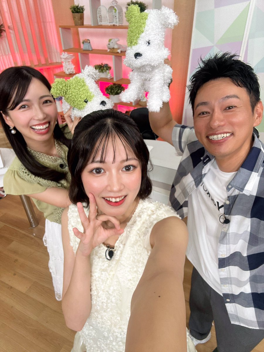 hiyori_haruna's tweet photo. 初めてのスタジオ出演で緊張しましたが、
大久保さんや花田さん、そしてスタッフの方々のおかげで無事に終えられました🫶🏻🎶　
ほんとーーーに楽しかったです✨✨
皆さんとまたご一緒出来ますように🥹💖
#ミルっく #テレビ岸和田 https://t.co/1Ind0EuXSp