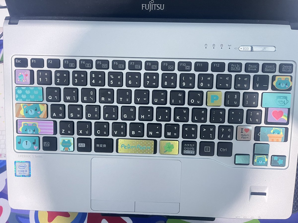 moziizat's tweet photo. Windows ก็มีหัวใจน้าา ฮืออ🥹 ทั้งตัด ทั้งสลับตำแหน่งให้ลงได้ 🫠 อยากจะกรี๊ดดดตอนตัดหลาน
#gmmtvshop
#peampoon
#pondphuwin https://t.co/fcJWVsW2Dh