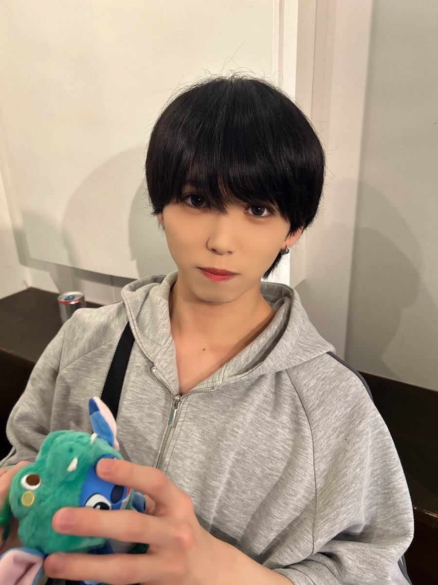 nextgem_kentaro's tweet photo. スティッチ飽きて外してた😇 https://t.co/f0VsndrYiX