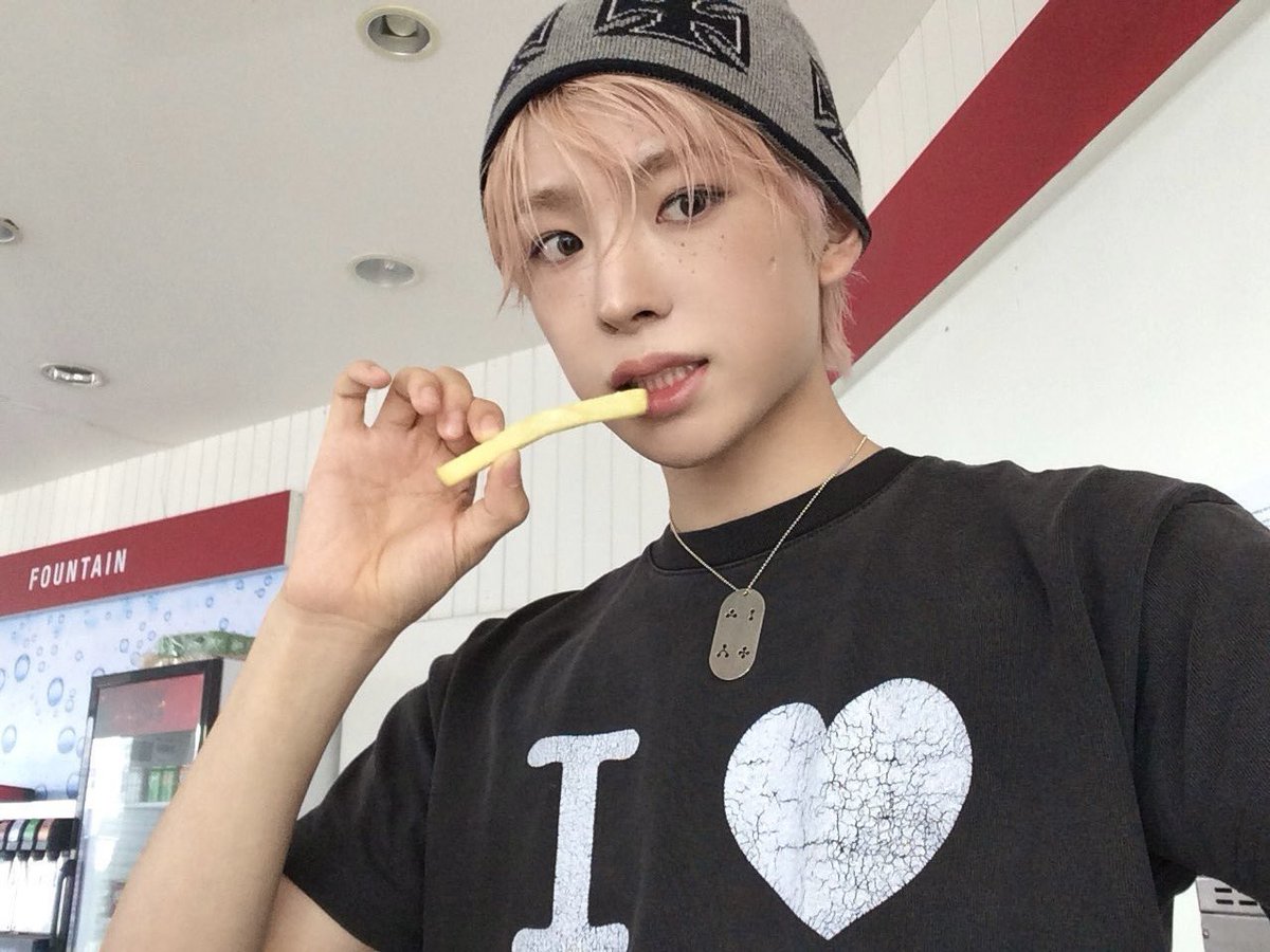 mogo0mogo's tweet photo. ★ 260414 NCT WISH ユウシ 着用

🏷️ SCALLYWAG

アイ ラブ クロップTシャツ[ブラック]

🔗 https://t.co/XEGv2BWhCb

#NCTWISH #ユウシ #엔시티위시 #YUSHI #SCALLYWAG #NCTWISH_outfit https://t.co/RW967Op7Sg