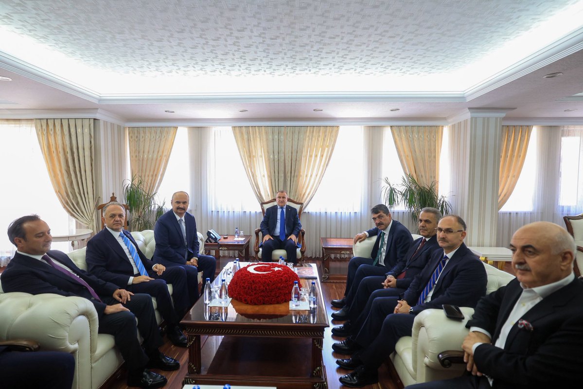 Dr. Osman Aşkın Bak tweet media