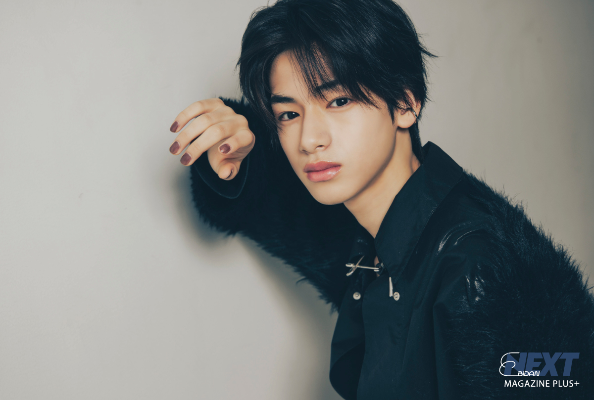 ebi_dan's tweet photo. ✼••┈┈••✼　アザーカット　✼••┈┈••✼

『EBiDAN NEXT MAGAZINE PLUS＋ #03』https://t.co/O6OFQuhj89📚 

EBiDAN OSAKA 
#髙橋夢人 ①

撮影：コザイリサ 

@EBiDAN_OSAKA 
#EBiDANOSAKA #EBiDANNEXT 
#EBiDAN📷 #エビネク https://t.co/MzY0jJ9ER8