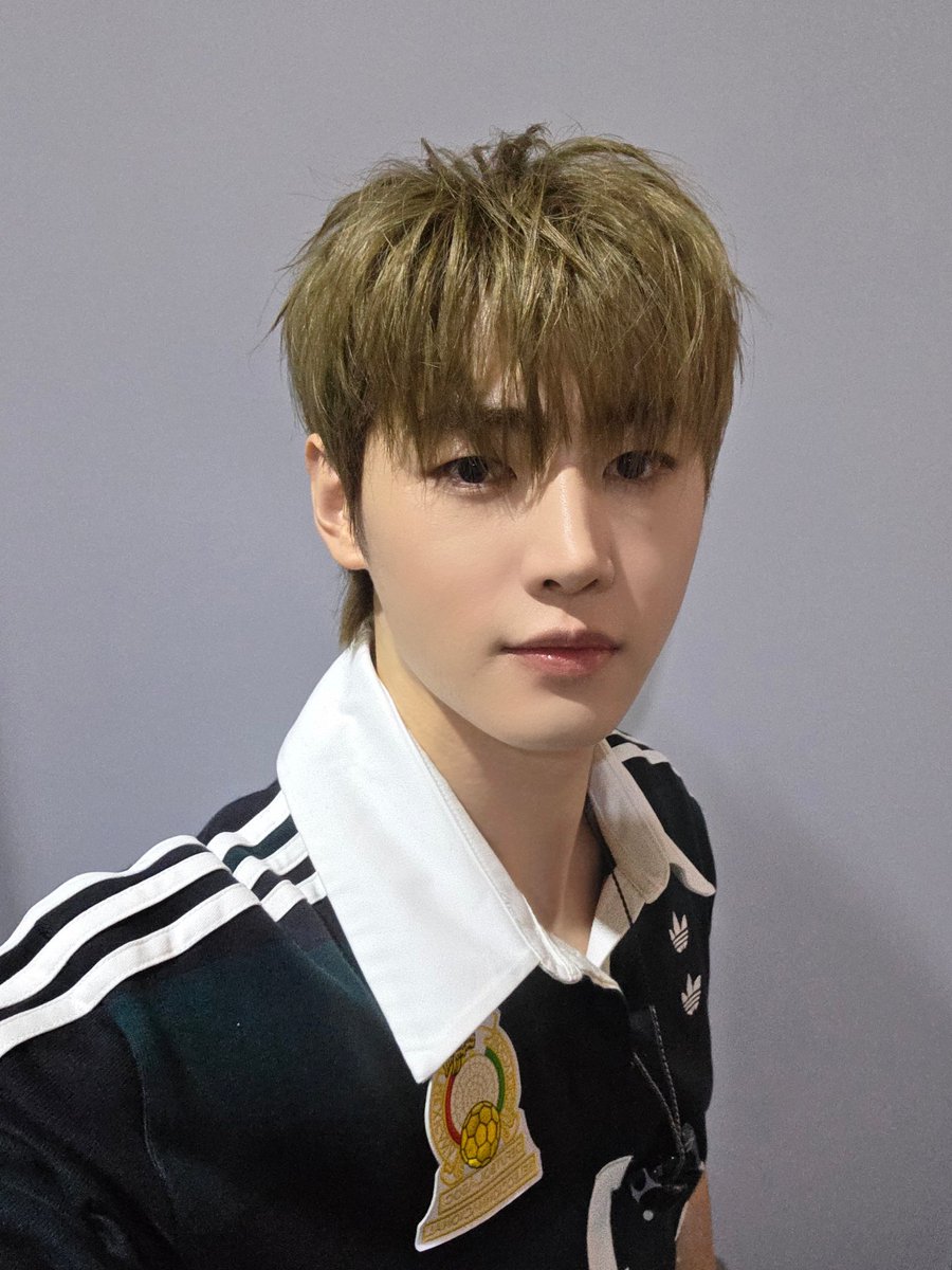 enhypenweverse's tweet photo. [ #성훈’s Post ] 260717

#SUNGHOON: See you again 

@ENHYPEN_members @ENHYPEN #ENHYPEN #엔하이픈 https://t.co/nFhYkNDwcw