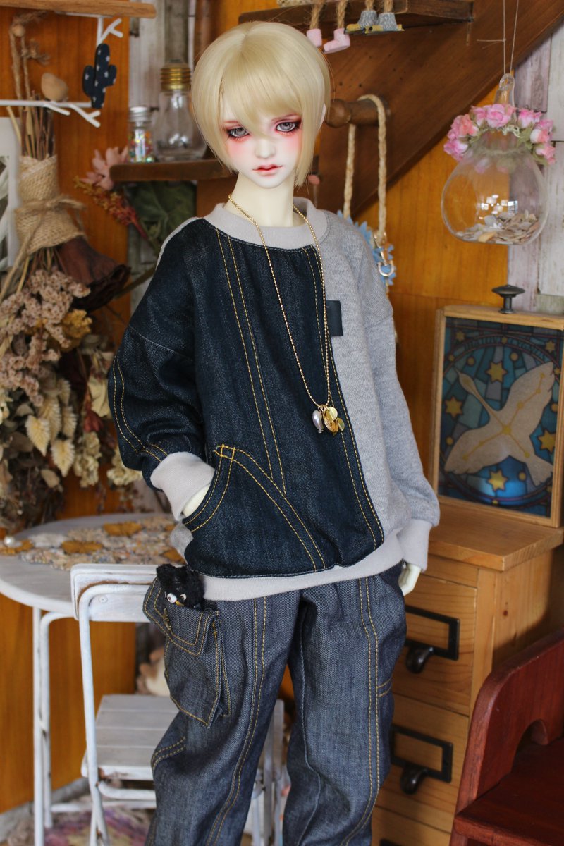 kappan5's tweet photo. 【shop】7月20日21時～webショップをします。
切り替えデニムトレーナーを中心に、カーゴパンツやハーフパンツ等も製作しました。17少年～MDDまでサイズ展開もあります。どうぞよろしくお願いします🍉
🍧https://t.co/AnRVqnBKt8🍧 https://t.co/vBBPiWK0uP