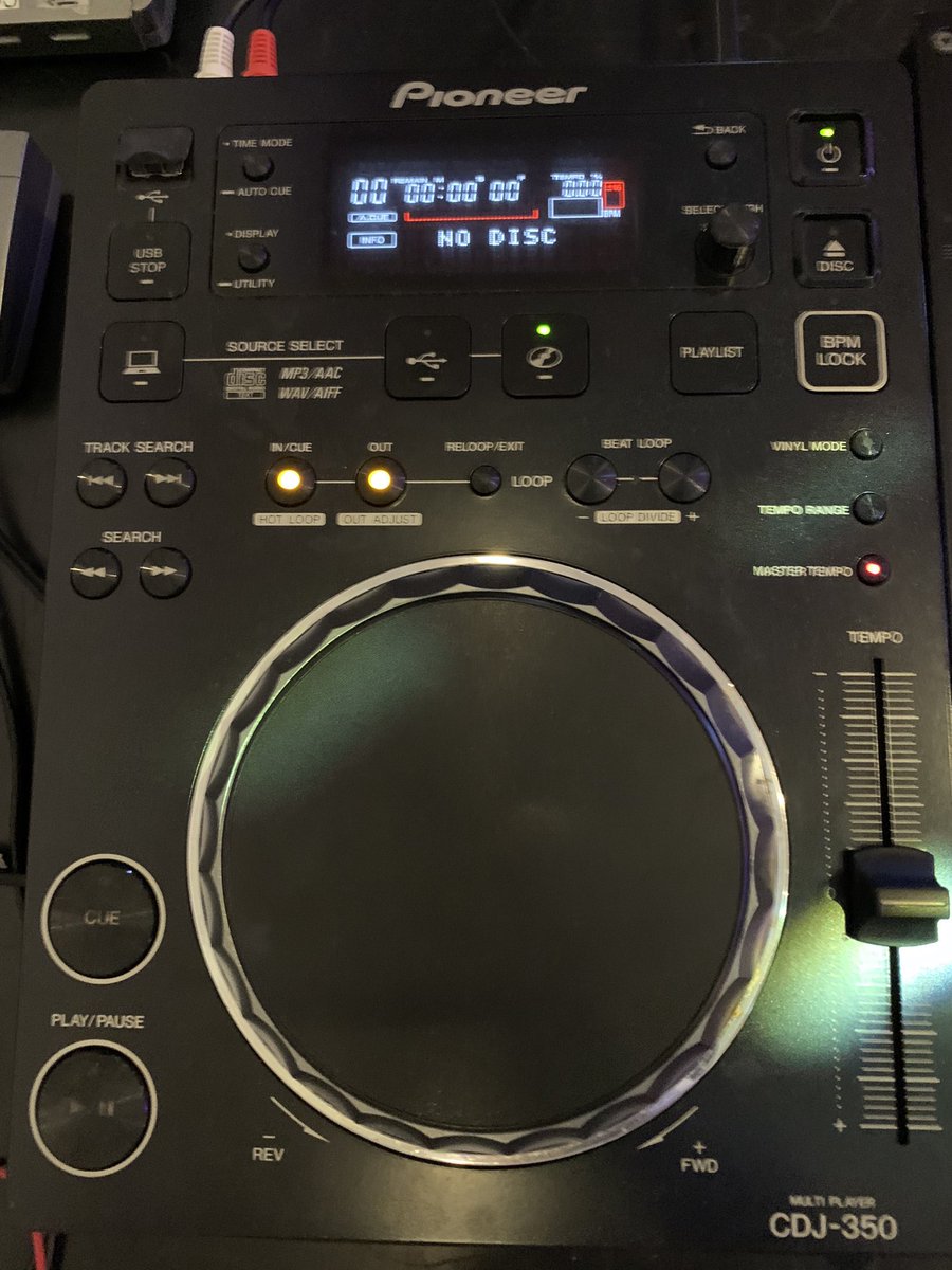 初めてのDJ機材 これでした CDJ350