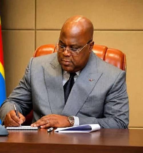 tonyonema05's tweet photo. RDC :  Le Président Félix Tshisekedi ordonne le retrait immédiat des militaires des sites miniers 🇨🇩 @fatshi13 https://t.co/41dQHzEfYE