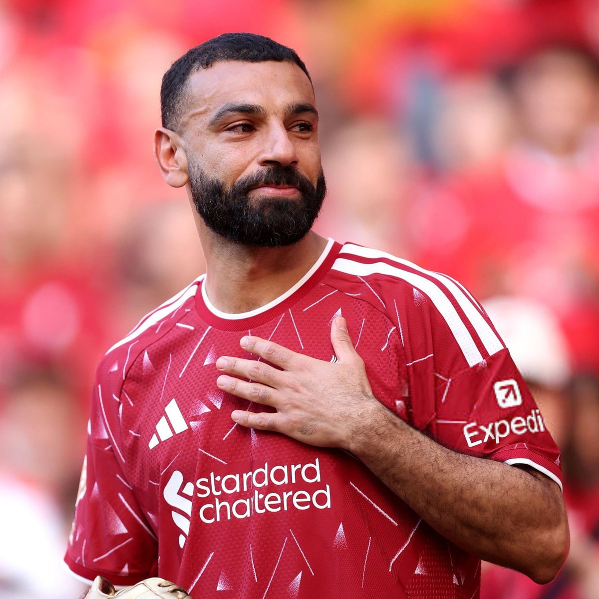 KartalRecord's tweet photo. Beşiktaş’ın Mohamed Salah'a yaptığı teklif: (A Spor)

▪️ 12 M€ maaş.
▪️ 1+1 yıllık sözleşme. https://t.co/IY5xF5K1nf