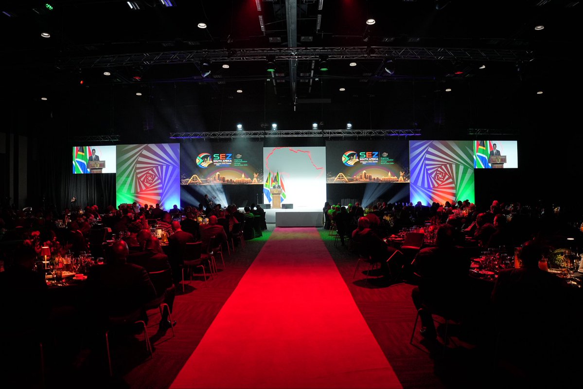 VuyiswaRamokgop's tweet photo. Day 1 of the 2nd Annual International SEZ Conference concluded with a gala dinner recognising the vital role of Special Economic Zones in driving investment, industrialisation, and economic growth across South Africa.
#GrowingGautengTogether #RiseInGovernment #SEZConference #EconomicDevelopment #Investment