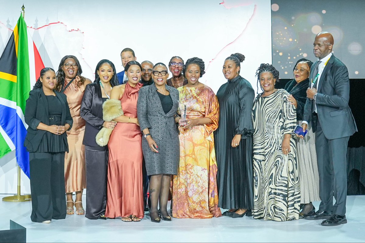 VuyiswaRamokgop's tweet photo. Day 1 of the 2nd Annual International SEZ Conference concluded with a gala dinner recognising the vital role of Special Economic Zones in driving investment, industrialisation, and economic growth across South Africa.
#GrowingGautengTogether #RiseInGovernment #SEZConference #EconomicDevelopment #Investment