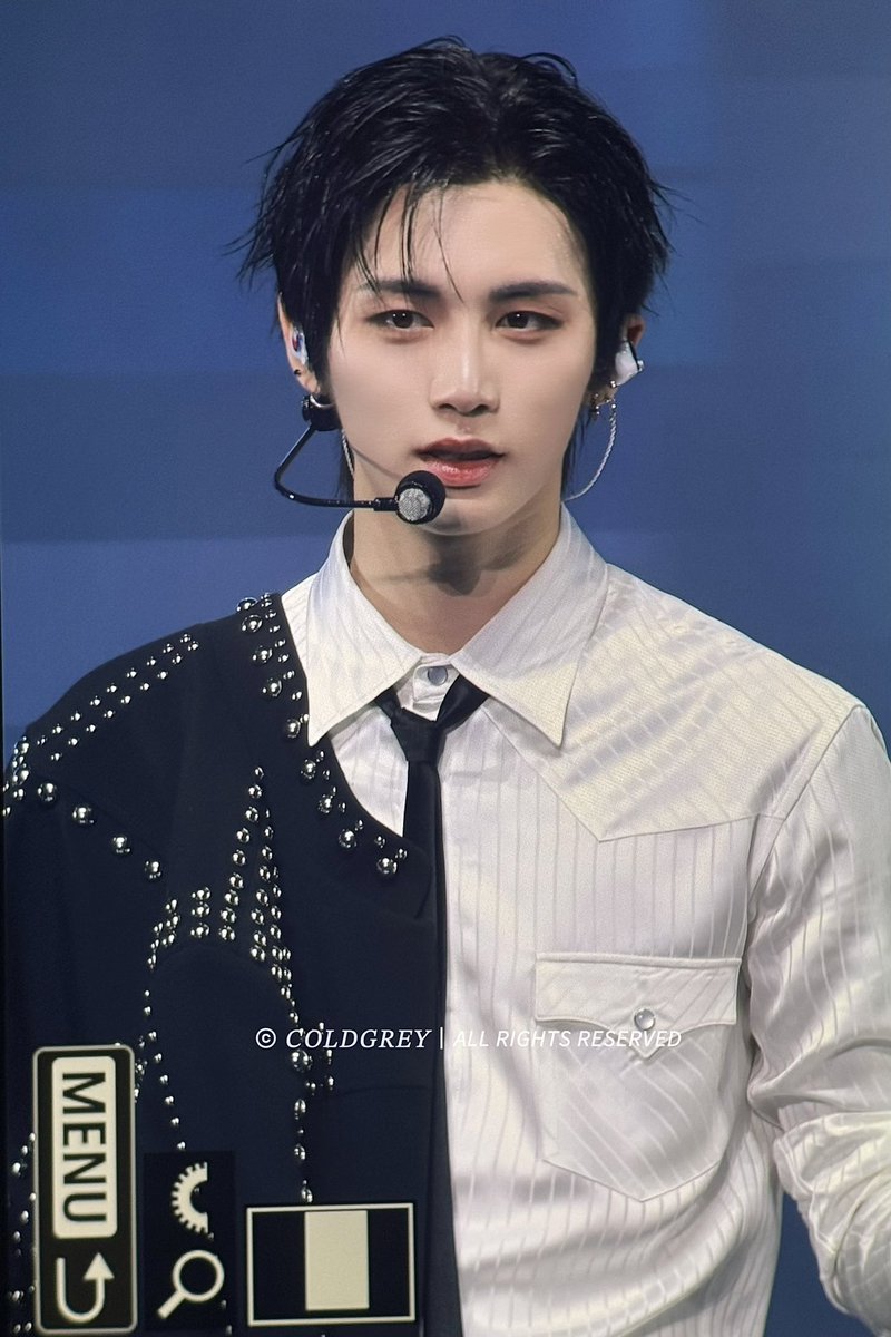 문득 tweet media