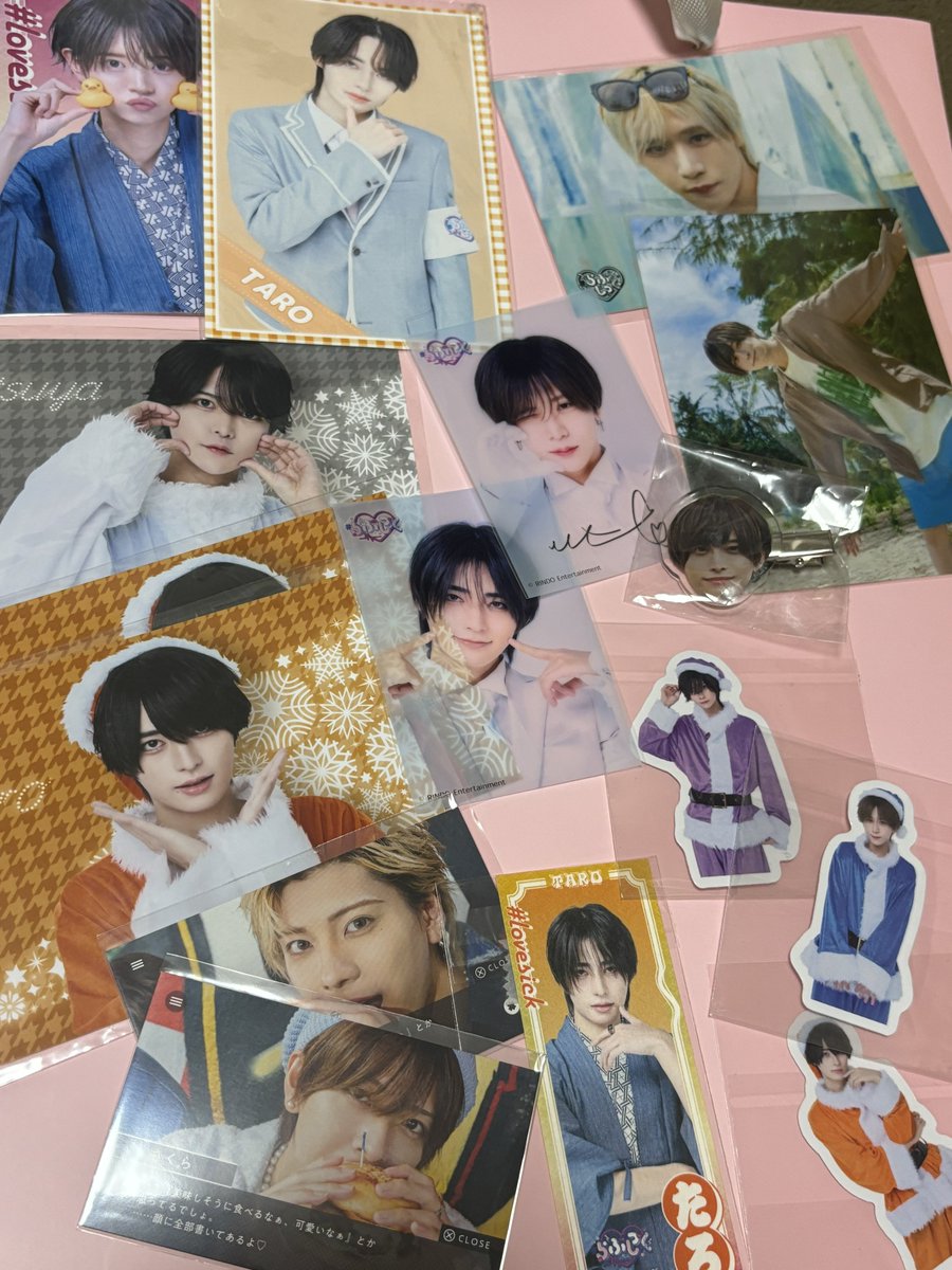 matchan_bear's tweet photo. らぶしっく グッズ

譲→以下画像

求→~定価>同種💛

まとめてだと助かります🙇‍♀️
画像だと分かりにくい物もあるかもです…

現場手渡し（21、30日）可能です。

#らぶしっく譲 #らぶしっく交換 #らぶしっく求 https://t.co/v8IvkjxmKj