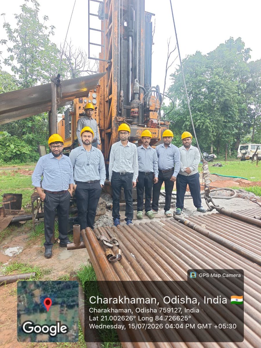 cmpdil's tweet photo. Review of Exploration progress

The Head of Department (Exploration), CMPDI, RI‑VII, Bhubaneswar, accompanied by his team and officials from Kosala Camp, inspected the newly commissioned HT‑5 and HT‑22 drilling rigs at the Kandhanal site, Patrapada, Chhendipada Block to review departmental exploration progress.

Thereafter, he visited outsourced drilling projects being executed under external consultancy at Kudanali–Lubri Block (on behalf of GMDC) and Saradhapur–Jalatap Block (for JSL). During these visits he reviewed ongoing drilling activities, held discussions with field staff and agency representatives, and emphasized the importance of close coordination, strict adherence to technical standards, and timely completion of the assigned consultancy works.

@kishanreddybjp @satishdubeyy @CoalMinistry @CoalIndiaHQ
