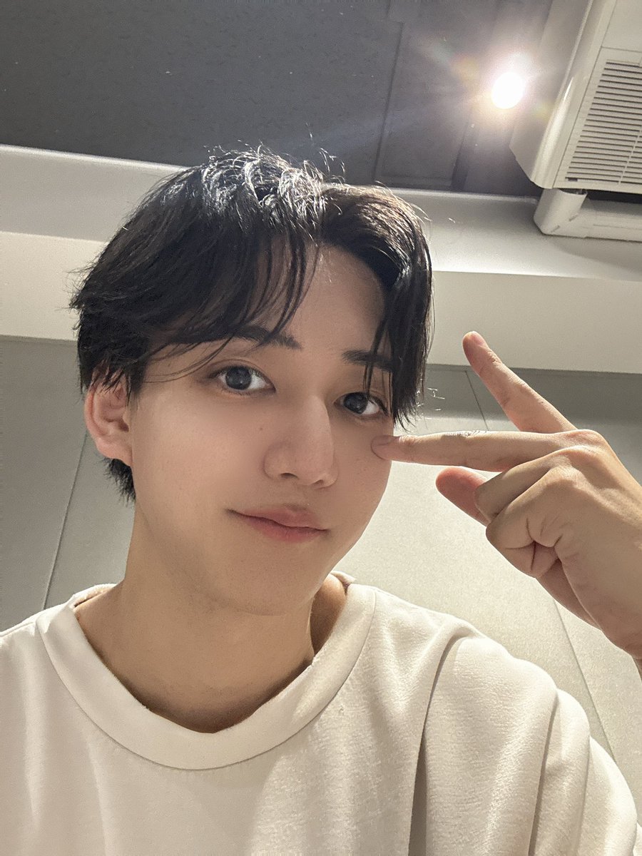 yuki_omnia's tweet photo. 髪切ったよ✂️ https://t.co/dxeBjicOSN