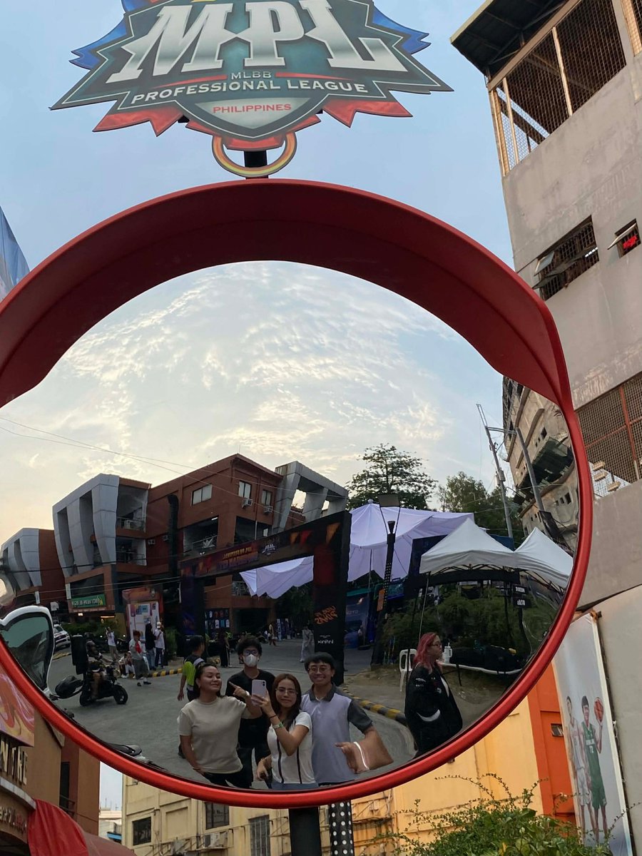 whoareryu0's tweet photo. whoareryu outside of twt https://t.co/MyTTpst5zs