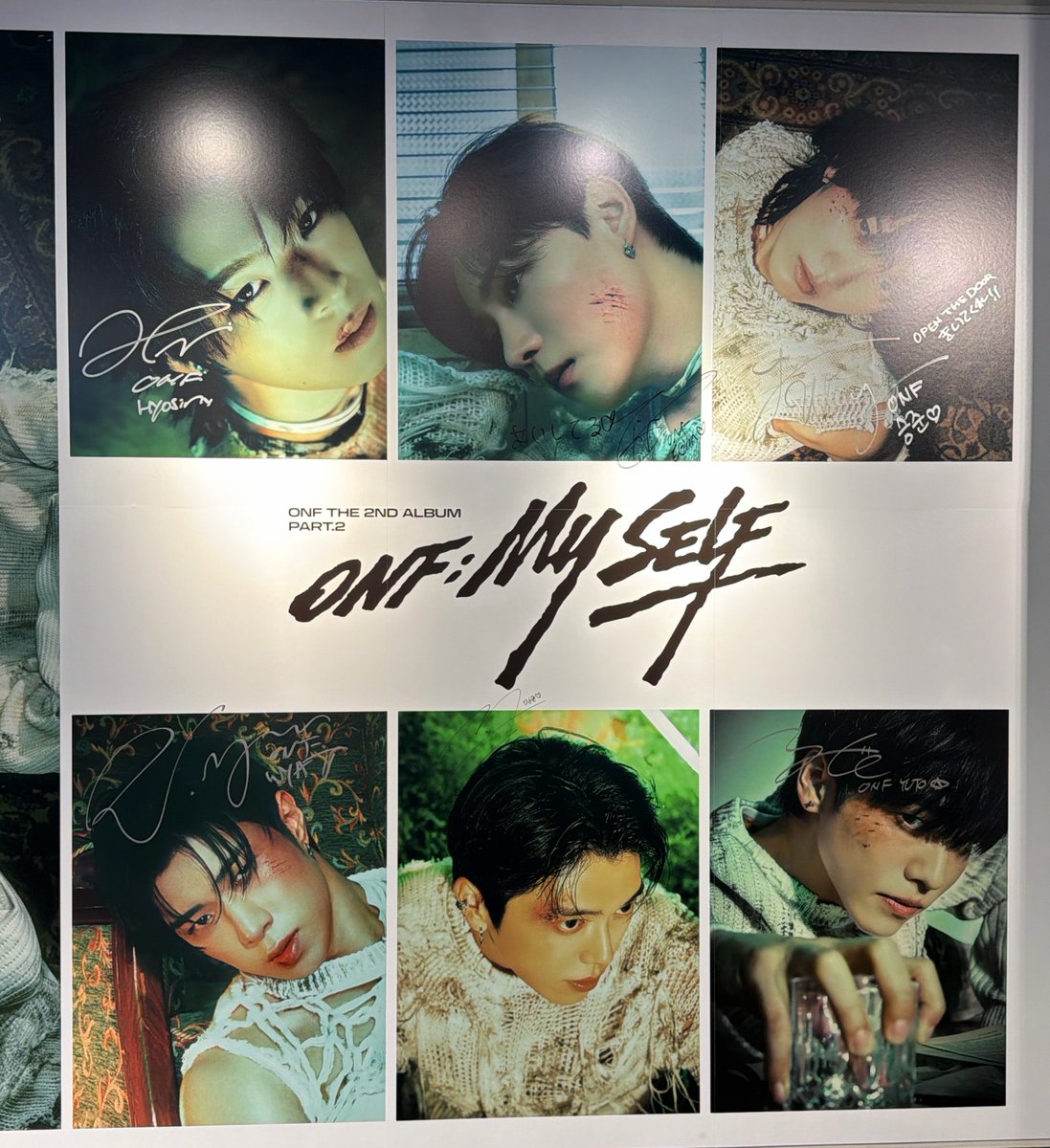 byKri_'s tweet photo. 사인도 생김 ❤️🧡💜🖤💚💙

📍TOWER RECORDS SHIBUYA

#온앤오프 #ONF https://t.co/LQswOJ9FfX