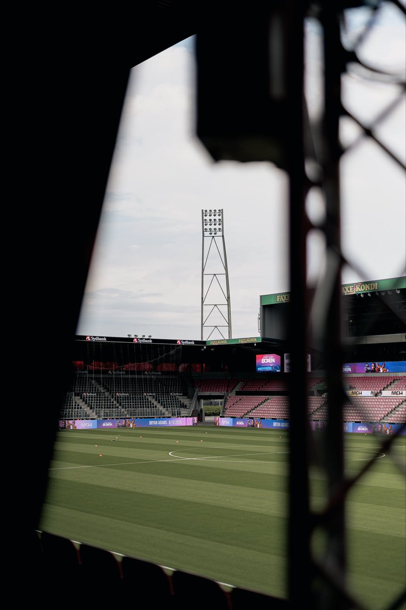 fcmidtjylland's tweet photo. https://t.co/f8UULYekAD