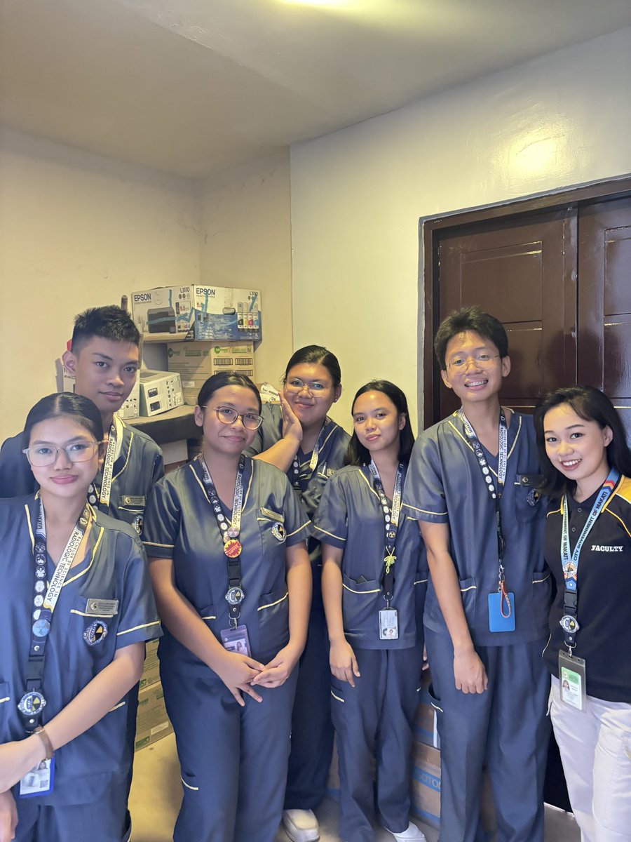 bugsbenii_'s tweet photo. 1st Year Summer Internship ✅ https://t.co/uhWkRHccKL