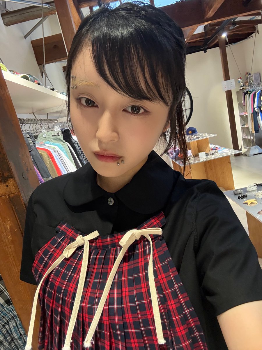 ASP_RiONTOWN's tweet photo. かっっわいい服、、 https://t.co/ylpKULrpuP