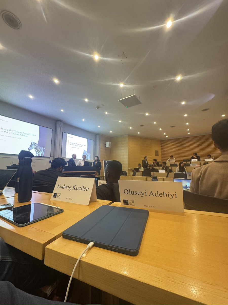 seyiakano's tweet photo. First class vs Last class. With this the OxfordMBA journey comes to an end. https://t.co/wQOO6PylQa