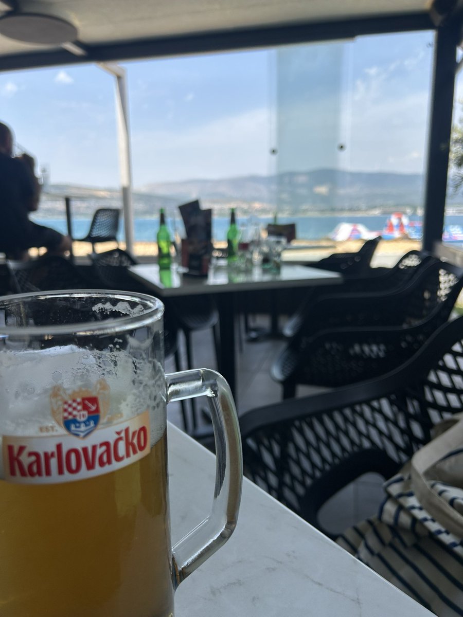 cheebuz's tweet photo. @Dacke21 https://t.co/aRZNiPgZAO