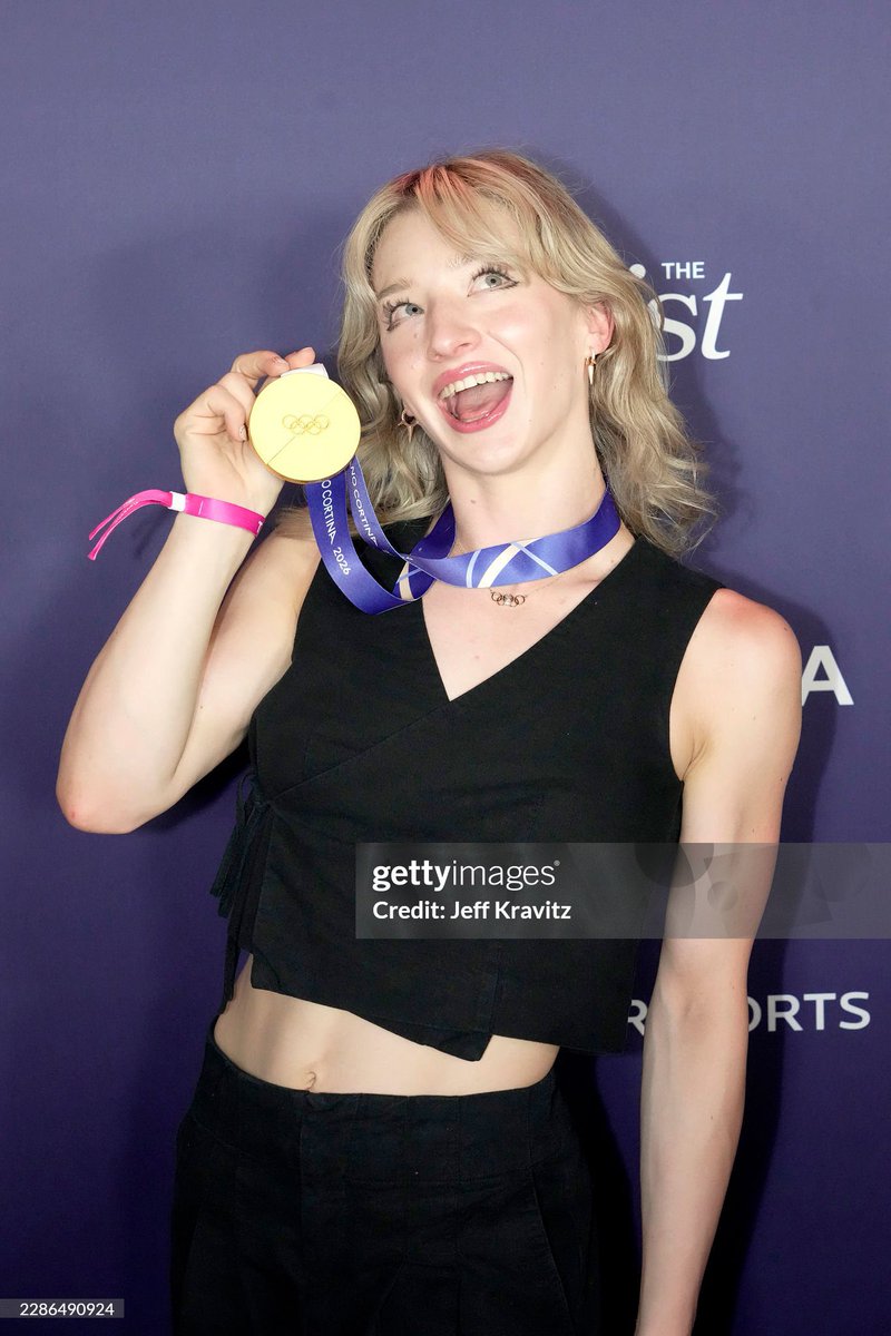 thebladeangels's tweet photo. Amber Glenn attends Flavor Flav’s SheWeekend in Las Vegas ✨
📷: Jeff Kravitz | Getty images
#amberglenn #figureskating #sheweekend #teamusa https://t.co/aKKkd2BvhS