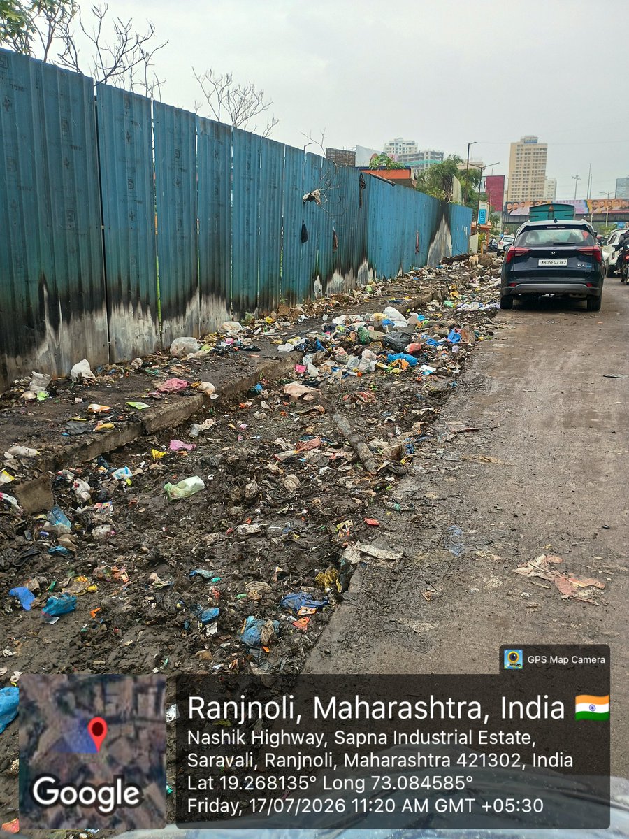 AmisRai's tweet photo. @KDMCOfficial @smart_kdmc @bncmcbhiwandi @CityBhiwandi @TMCaTweetAway  Please pay attention to this serious matter.. I request you to instruct the team to have all that garbage removed.
Be there is absolutely no awareness among the people.
The public should maintain cleanliness https://t.co/9WnFqa1B2Y