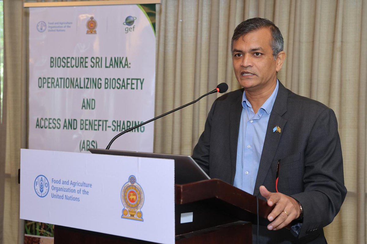 FAOSriLanka's tweet photo. The Inception Workshop for "BioSecure Sri Lanka"—the country's 1st @UNBiodiversity #GBFF project—was held this week.
Selected as 1 of only 20 globally, the @FAO-supported project will strengthen biosafety governance & conserve biodiversity.
#BioSecureSriLanka https://t.co/Bi4RBWCgCY