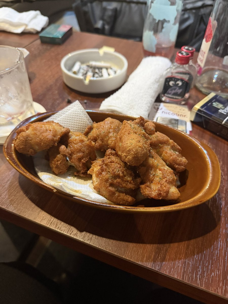 Tomo_hal_'s tweet photo. 新宿店のみなさんみってる〜？() https://t.co/awBJyIlmVw