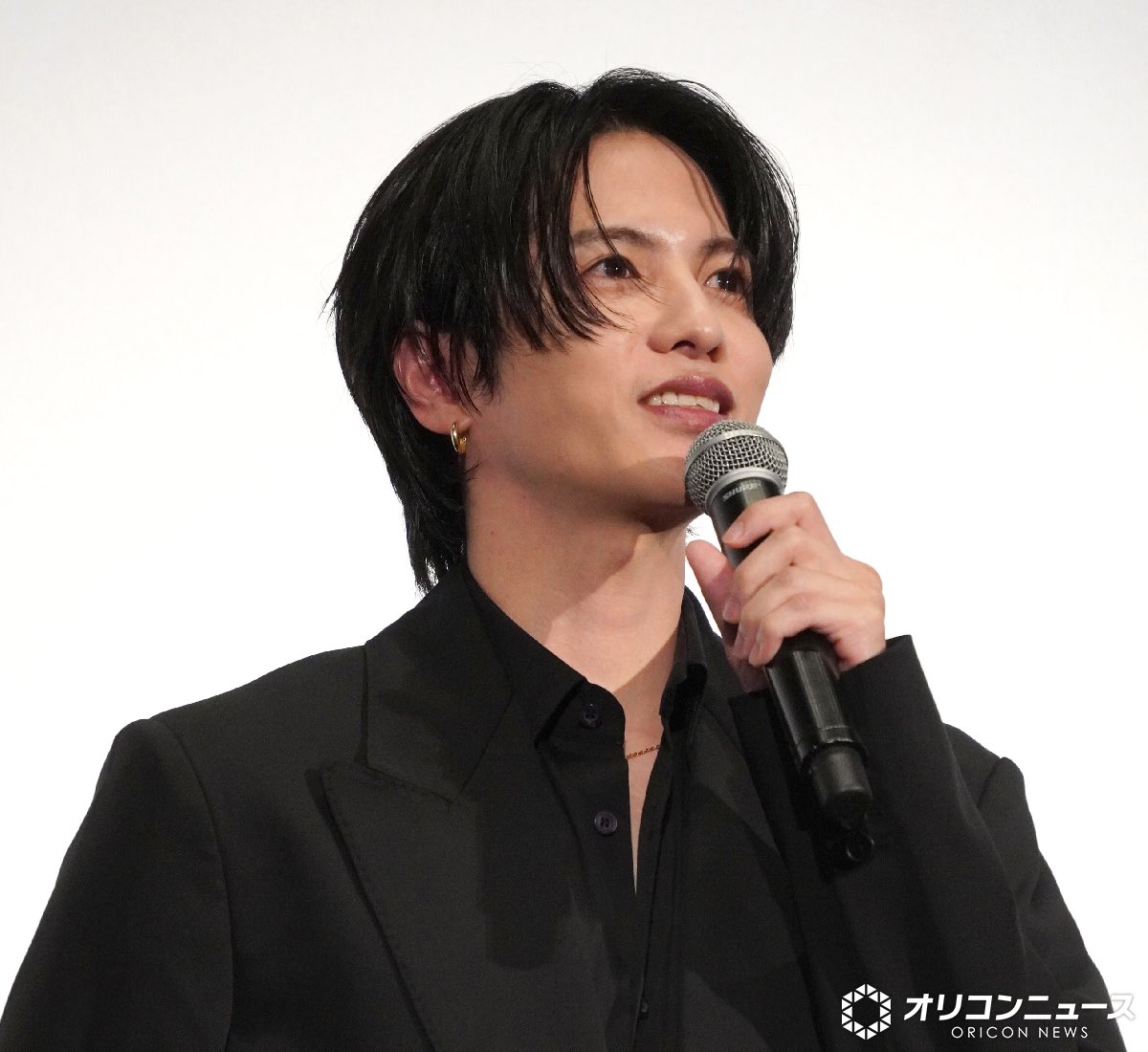 tig_jun's tweet photo. 遠目でみたら山P https://t.co/GJBi2iCxmq