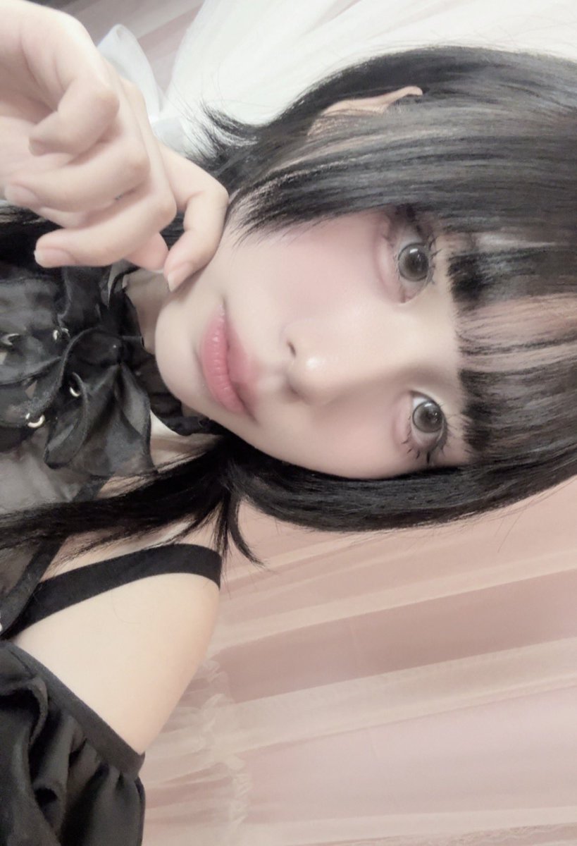 PaP1_008's tweet photo. Xの存在忘れてた^^;
黒髪になってますかわいいﾁｭｾﾖ
20-5でいるんごよ
 #コンカフェ嬢 #コンカフェ営業ください #雰囲気1mmでもいいと思ったらいいね #ミナミ #心斎橋 https://t.co/KOiItTMmWE