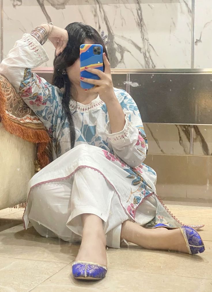FaizaAli44187's tweet photo. Hi everyone 
#PunjabWelcomesModi #PowerOfUmangSinghar #DhamiWithAgniveer #Omega_interactive_Stock_watch #Hydrogen_train
#AudemarsPiguetXPond https://t.co/SJmNp5a7kt