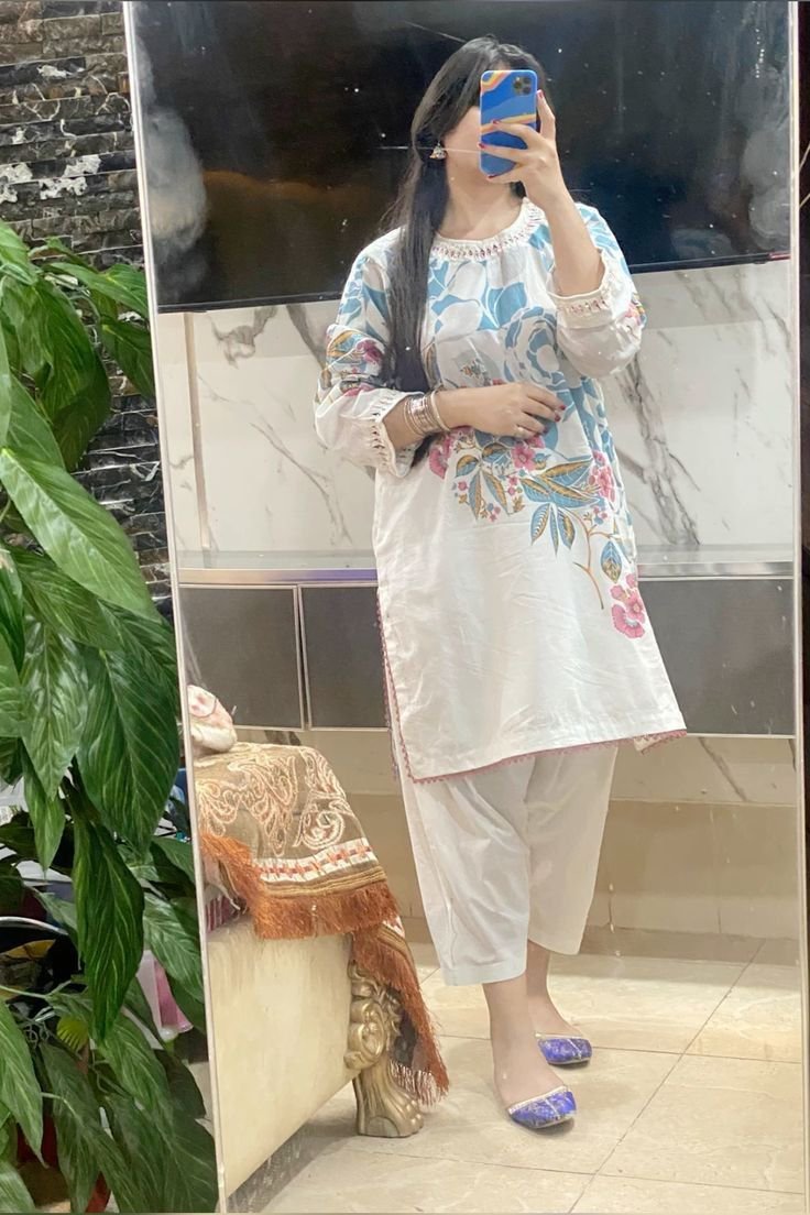FaizaAli44187's tweet photo. Hi everyone 
#PunjabWelcomesModi #PowerOfUmangSinghar #DhamiWithAgniveer #Omega_interactive_Stock_watch #Hydrogen_train
#AudemarsPiguetXPond https://t.co/SJmNp5a7kt