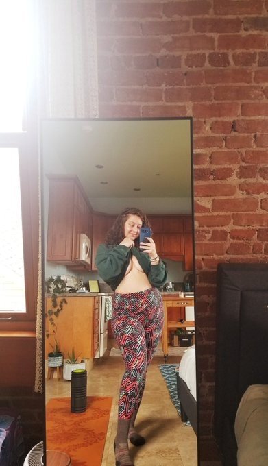 markvega111's tweet photo. If you want to meetup with me say just drop a “hi” 🥵💦#sexy #hookup #meetup #single https://t.co/N7jqZatLzX