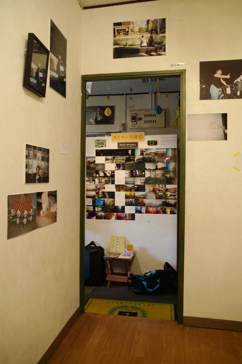 yurukame_photo's tweet photo. 明日からRoom展がスタートします！

写真の展示はもちろん、写ルンです40年の歴史を振り返られるアイテムの展示やメンバーが作ったZINEなどの販売も行います。

会場: ギャラリー世田谷233 Room 会期: 2026/7/18(土)-07/31(金)
12:00-19:00（最終日17:00まで） ※毎週火曜日休廊 https://t.co/D1cGZfPtLM