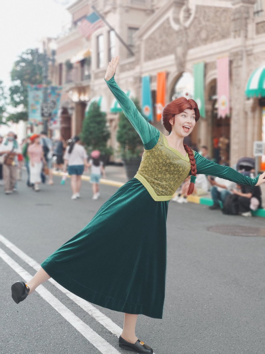 yypoO__'s tweet photo. 👑💚

#USJファン https://t.co/aODtFReCAZ