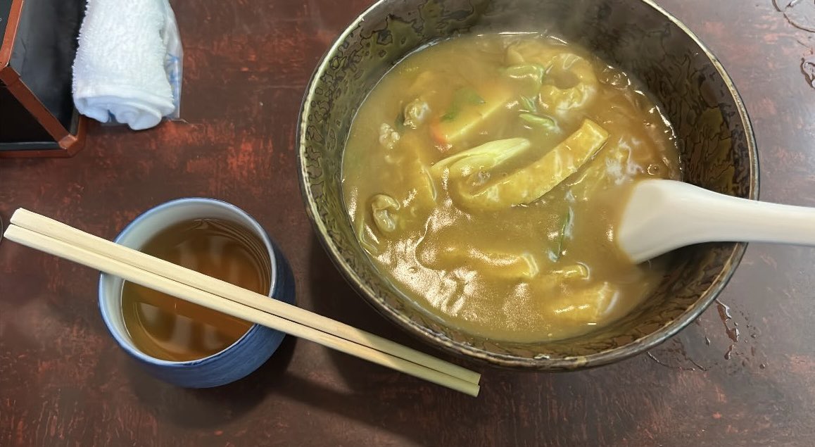 Rock_py_otg's tweet photo. きしめんとカレーうどんの2食食い🤭 https://t.co/ia8r1xKAUH