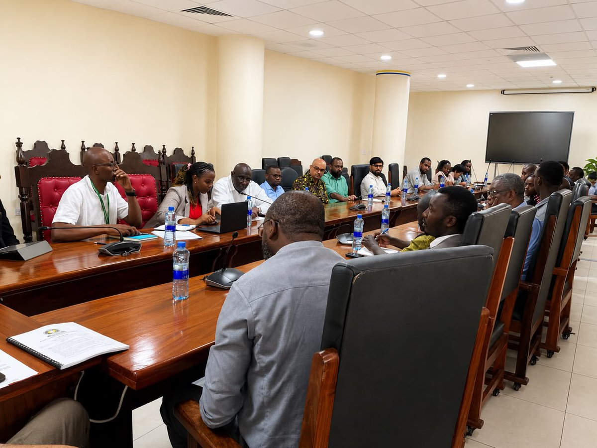 TanzaniaCTI's tweet photo. We went to the table. We came back with the results. 

CTI's engagement with Tanzania Ports Authority (TPA) has delivered a concessionary PID charge rate for manufacturers importing industrial inputs under duty exemption schemes, starting 1st August 2026.

Lower costs. Stronger industry. Better business environment.

This is the voice of industry, working for you.

#CTITanzania #TanzaniaIndustry #MadeInTanzania #PublicPrivateDialogue