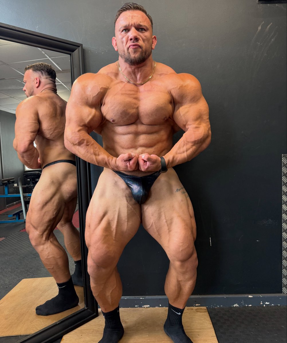 MusclePhotoArt's tweet photo. Reece McDonald https://t.co/pfTVY7fXLH